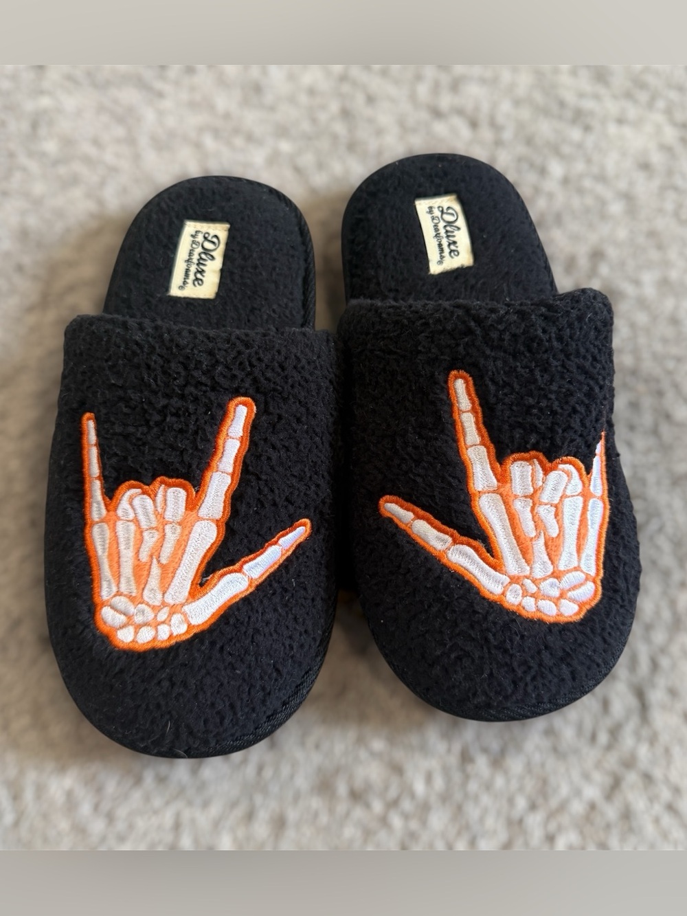 DearFoams Kids Black Skeleton Fleece Slippers Slide On Size 2-3 Halloween